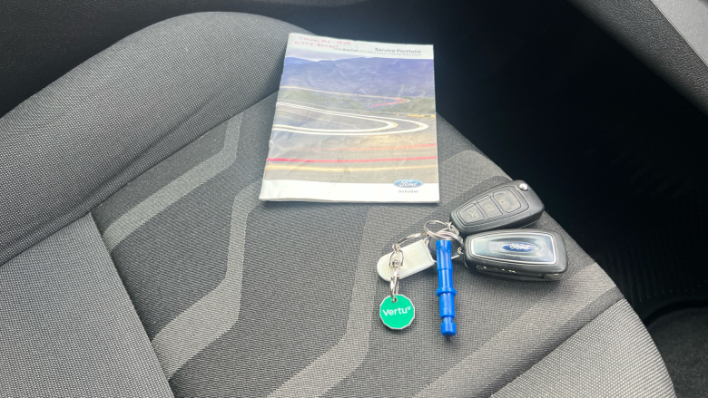 Ford Tourneo Connect 1.5 TDCi 120 Zetec 5dr Diesel Estate